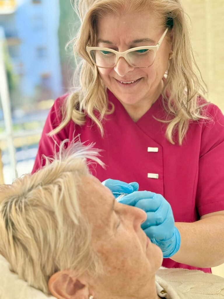 Dra. Karina de la Torre Marbella